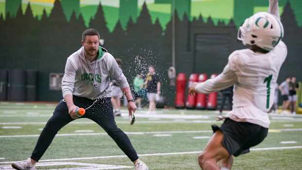 Dan Lanning Oregon Spring Practice Water Bottle